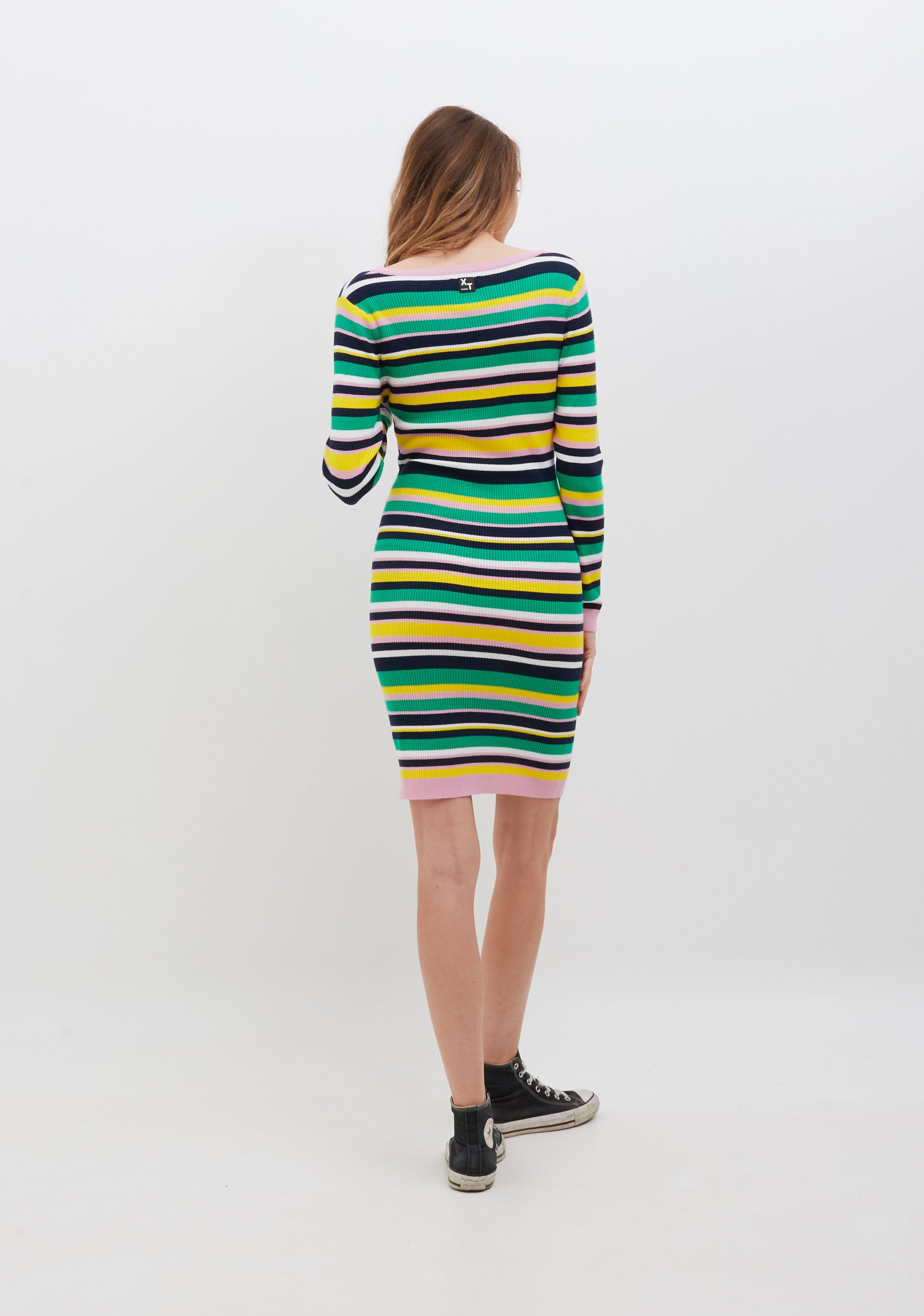 Abito slim midi in maglia a righe multicolor XT-STUDIO X123SD5004K421N8-886-2